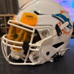 Miami Dolphins Adult Extra Large Riddell SpeedFlex Helmet (Used)