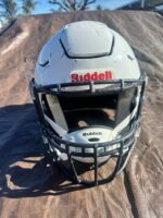Adult Medium Riddell SpeedFlex Helmet (Used)