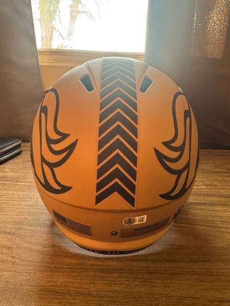 2026/04/1001465396.jpg Bo Nix Signed Salute to Service Replica Riddell SpeedFlex Helmet (New) - Image 1