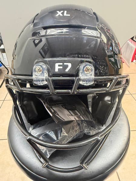 2026/04/1001465809.jpg New Black XL F7 Air Youth Helmet - Image 1