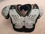 Schutt Y FLEX 4.2 80205802 Football Shoulder Pads 26"-28" 11"-12" XSMALL