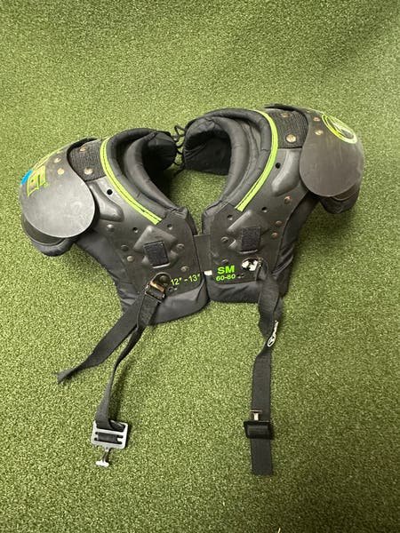 2026/04/1001467921.jpg Tag Battle Gear II Shoulder Pads (11159) - Image 1
